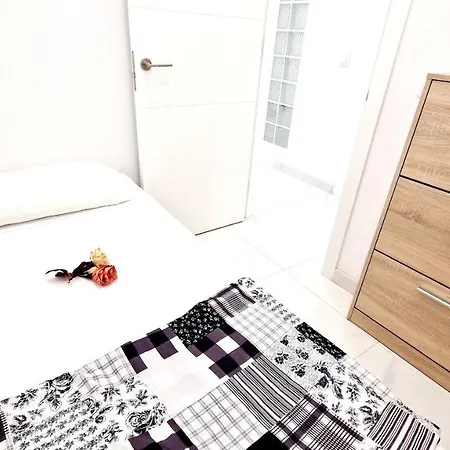 Apartment New 2 Bedrooms & Free Wifi Alcala (Tenerife)
